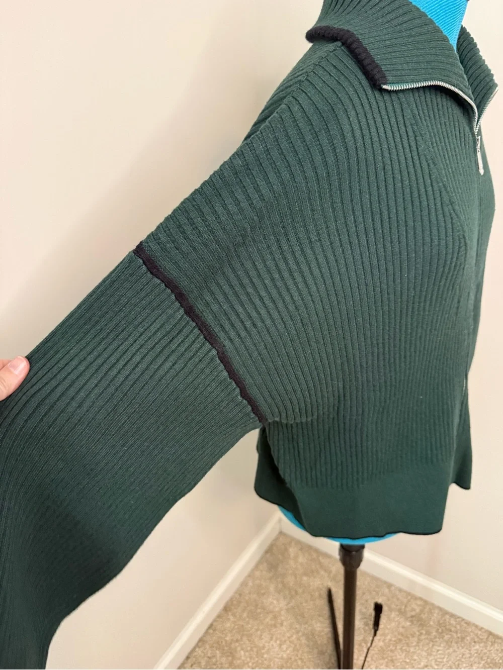 Varley Carmen Rib Knit Cardigan in Dark Spruce Green NWT XL - Picture 3 of 5